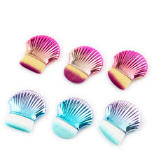 Load image into Gallery viewer, Shell Shape Makeup Brush