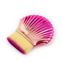 Load image into Gallery viewer, Shell Shape Makeup Brush