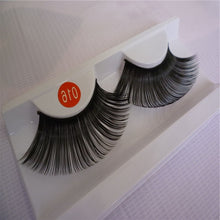 Load image into Gallery viewer, Extra long false lashes flared style